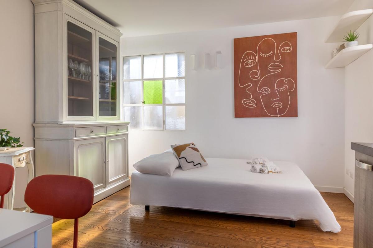 150Mq Rooftop Paradise - Spacious Private Terrace Bari Luaran gambar